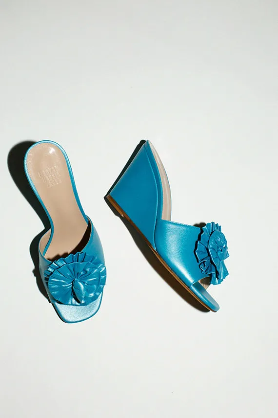 Aqua Flor Wedge
