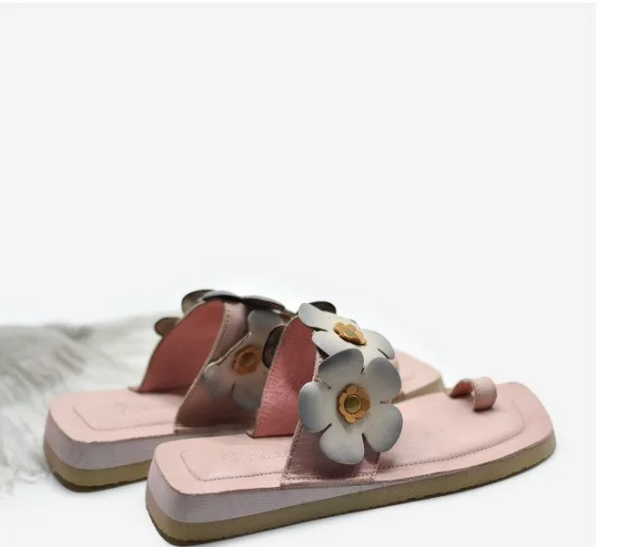 ARTMU FLORAL EMBROIDERED LEATHER TOE LOOP FLAT SANDALS IN PINK