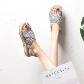 BOOPDO DESIGN CROSS STRAP SANDALS IN GEOMETRIC PRINT