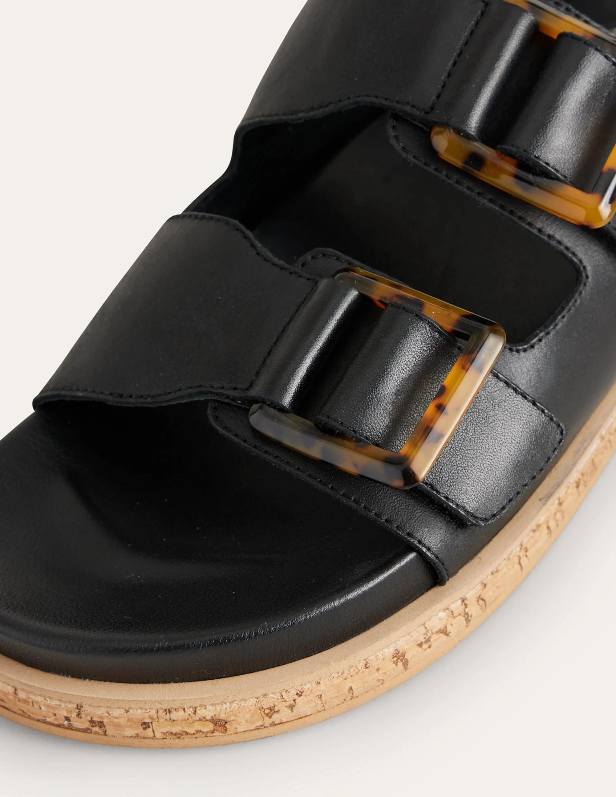 Chunky Flat Buckled Sandals-Black