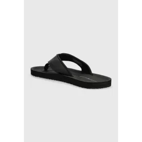 COMFORTABLE PADDED BEACH SANDAL