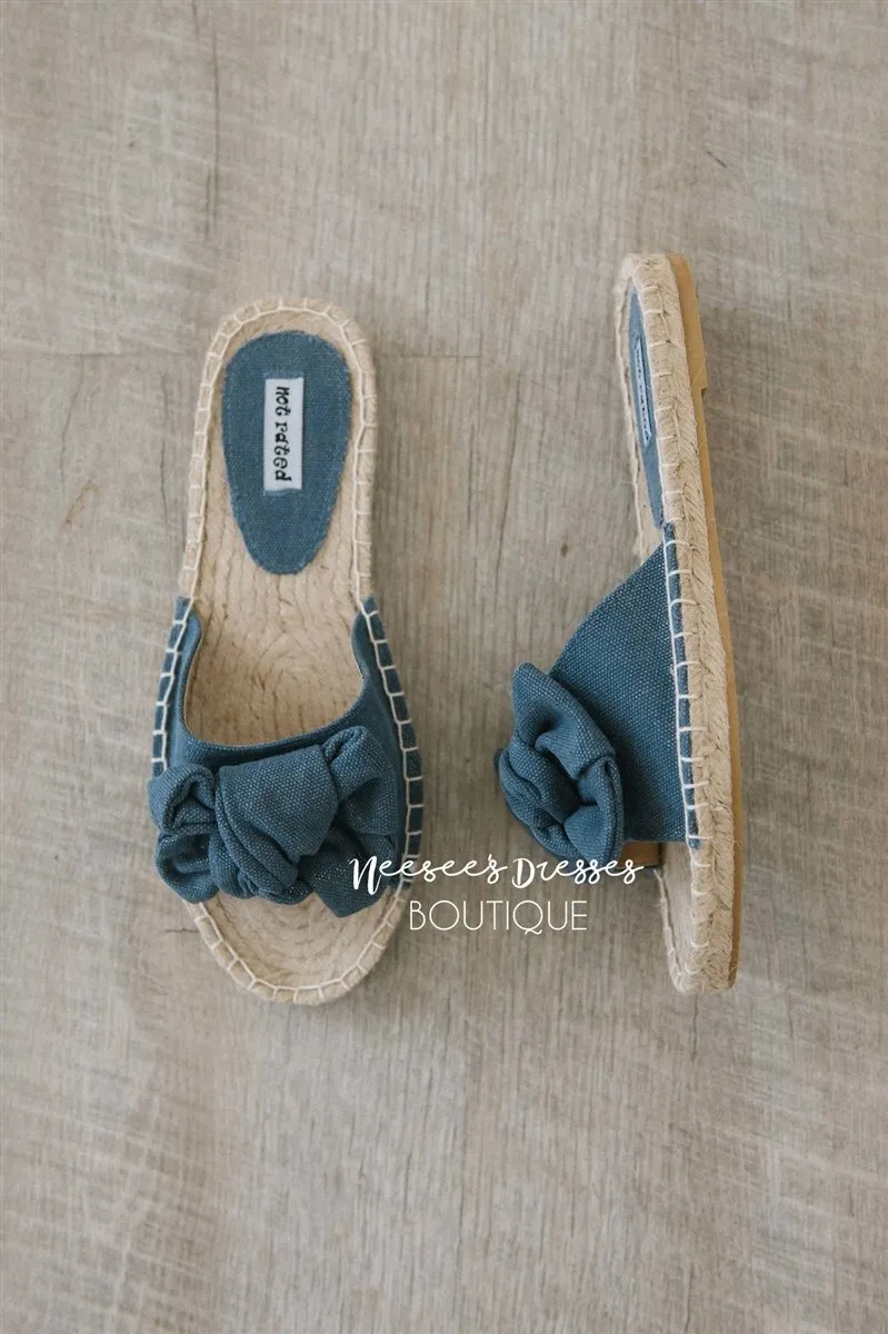 Erra Bow Detail Slides