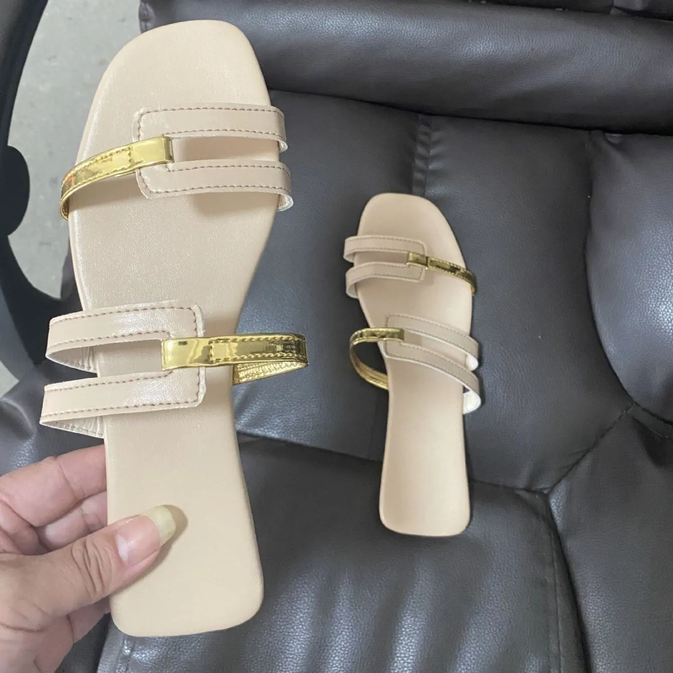 Open toe 2 straps slides for women Flat summer outdoors slippers