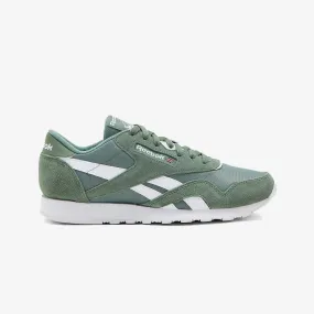 Reebok | CL NYLON  { HARGRN/FTWWHT/HARGRN
