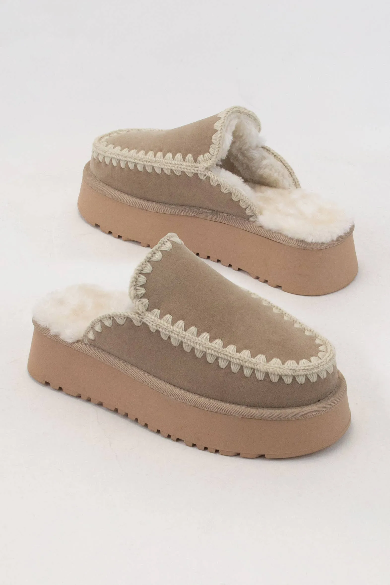 SHERPA CROCHETED EDGE MULES