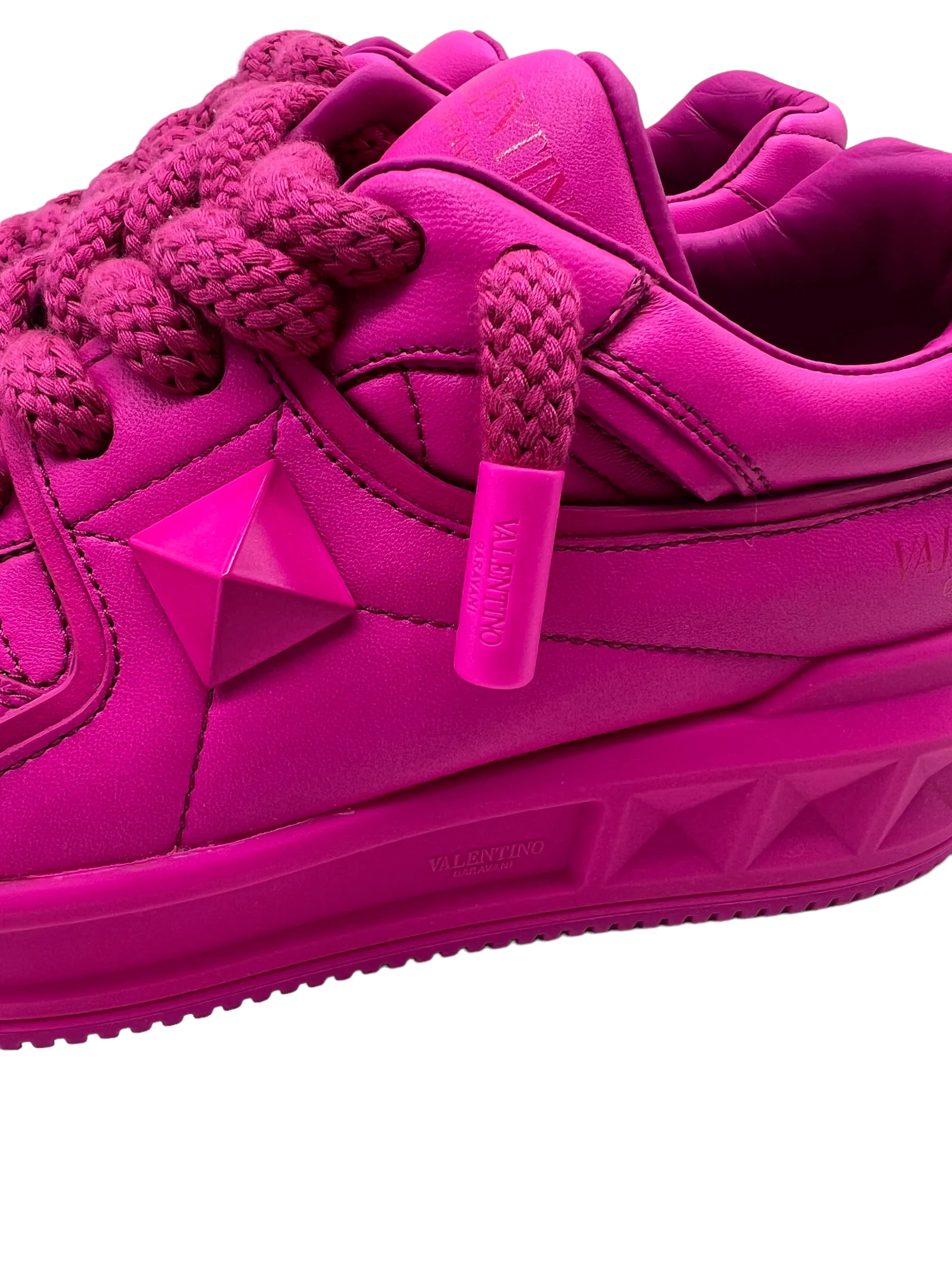 Valentino Hot Pink One Stud XL Size 40 Leather Sneakers